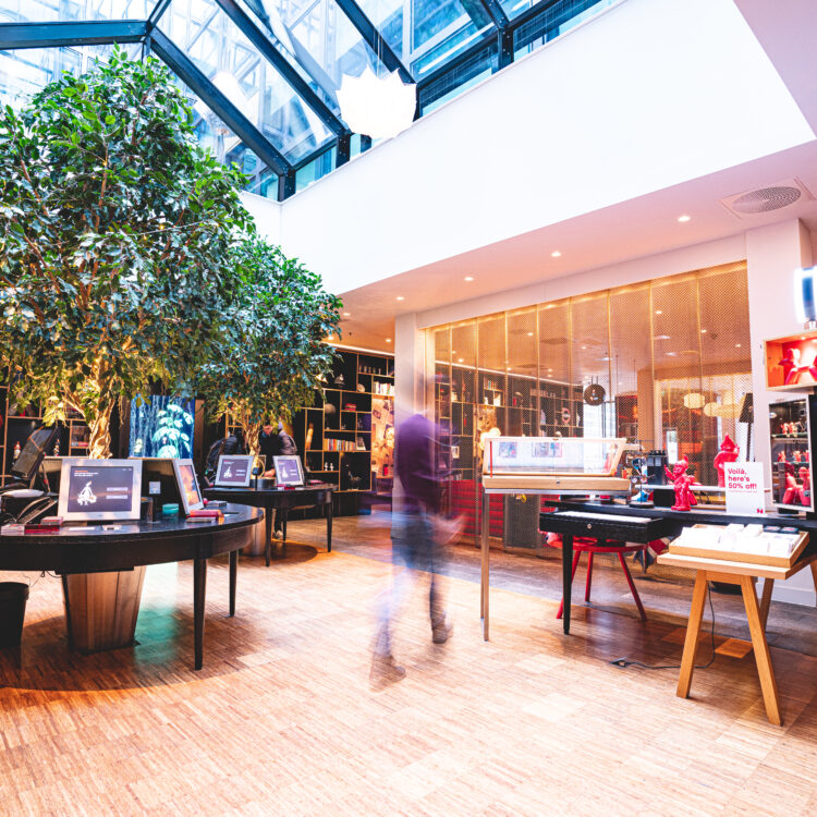 CitizenM Hotel lobby